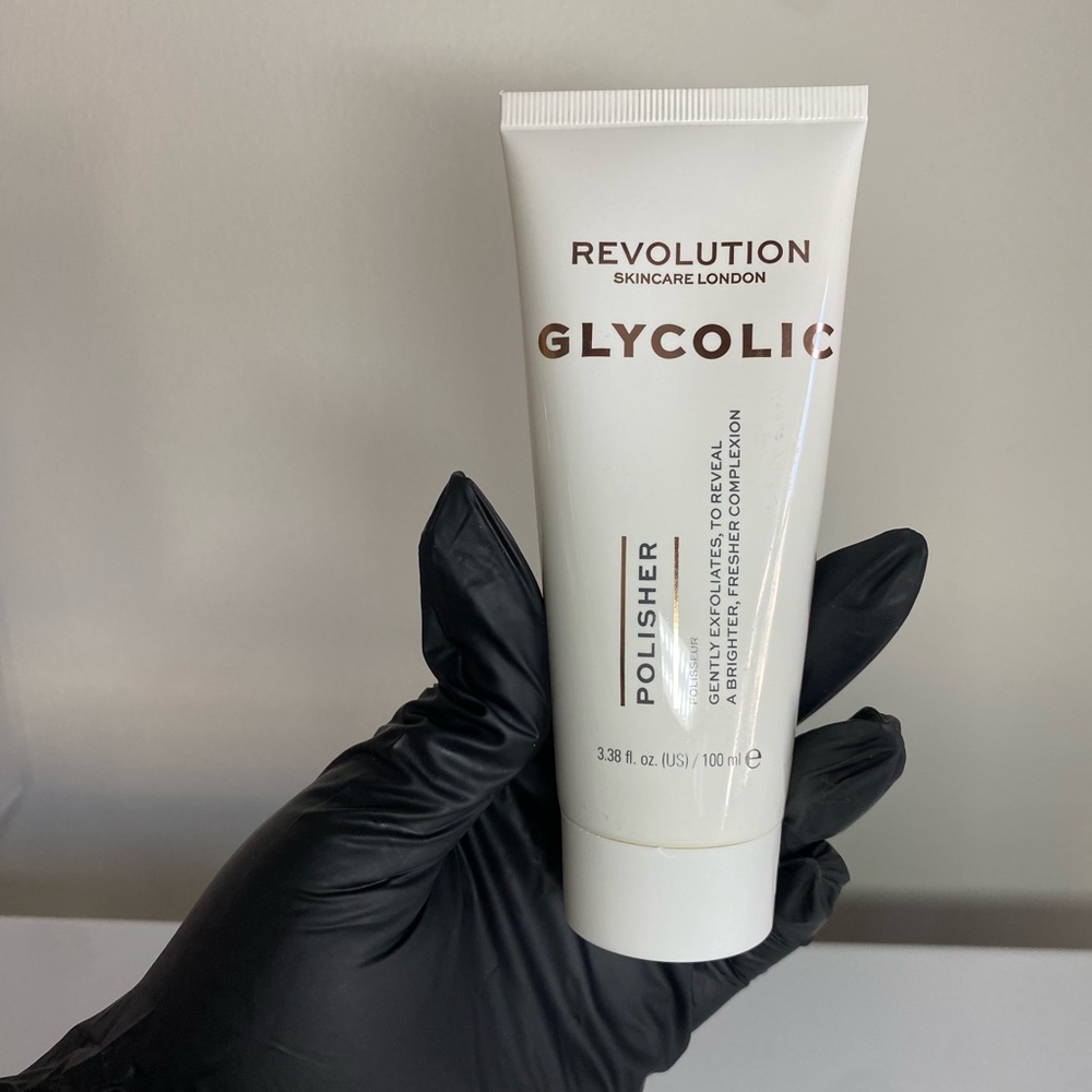 Brand New Revolution Skincare Glycolic Polisher